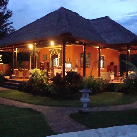 Villa Bali Pondok Jepang Lovina Eksteriør billede