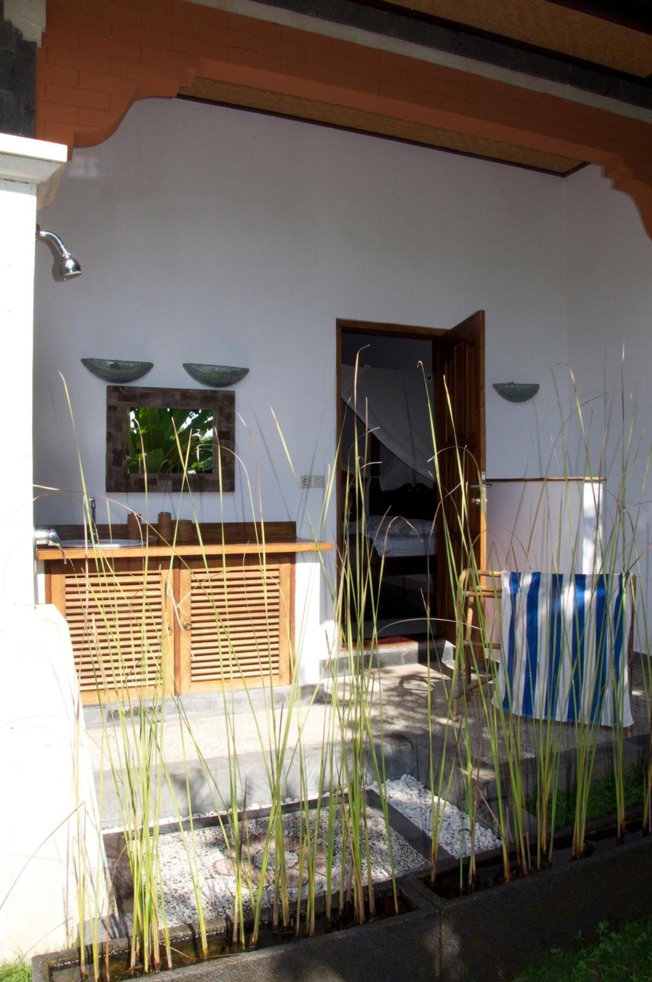 Villa Bali Pondok Jepang Lovina Eksteriør billede